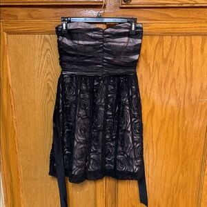 Elegant Black Strapless Dress